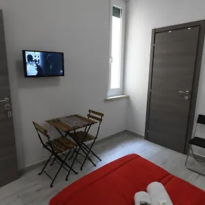 2* Pensión A Casa Mia