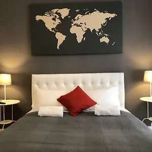  Bed and breakfast 109